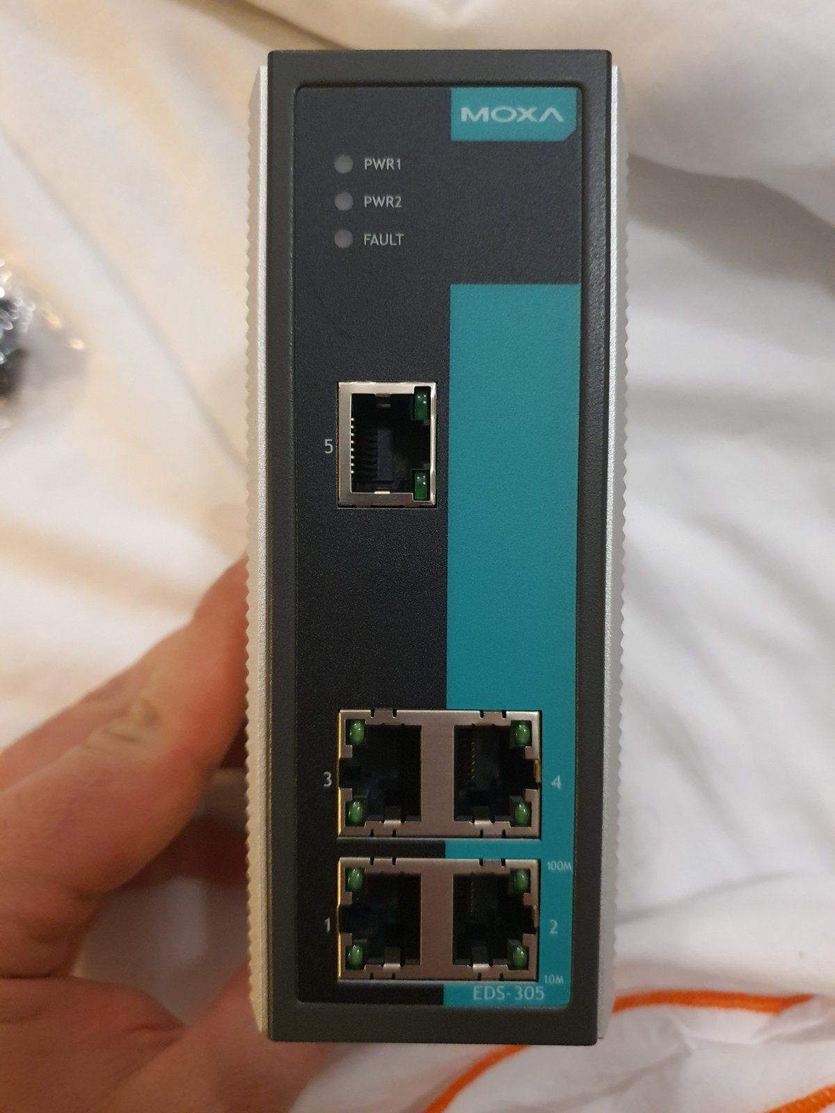 The EDS-305 Ethernet switche