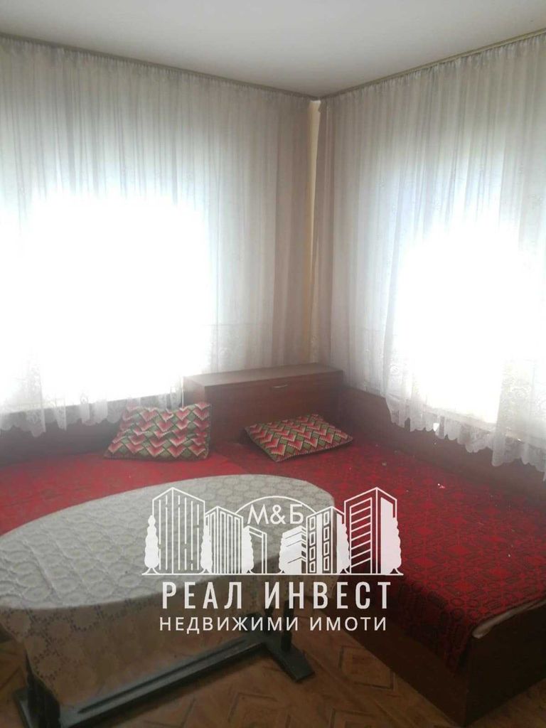 Продава се Къща в с. Горски извор, Област Хасково - 330 кв.м за 263 €/кв.м - Снимка #1