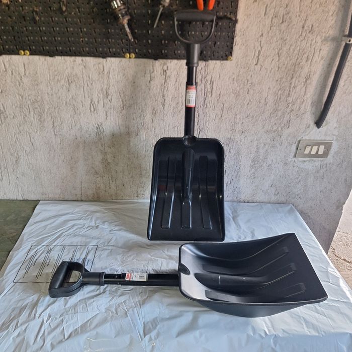 Lopată auto pentru zăpadă