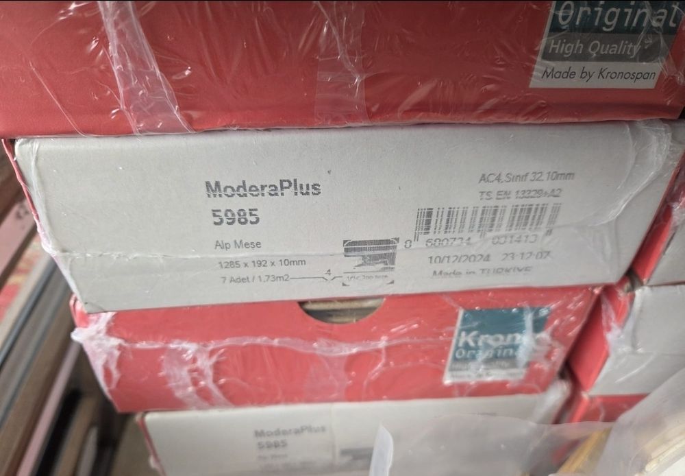 Parchet laminat 10 mm Krono Original Modera Plus 5985, clasa 32