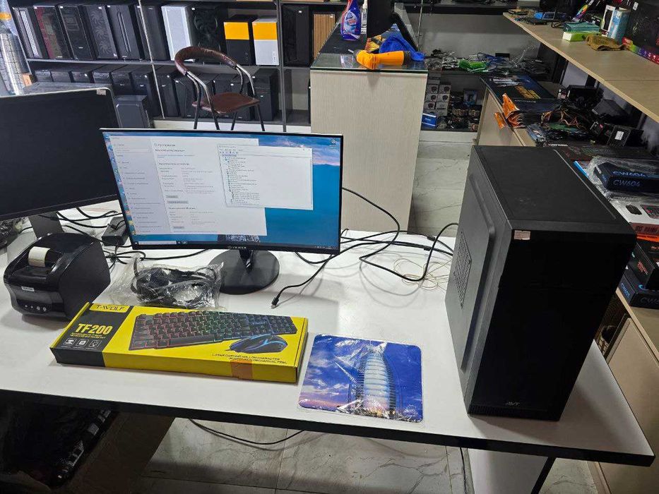 Kompyuter to‘liq komplekt