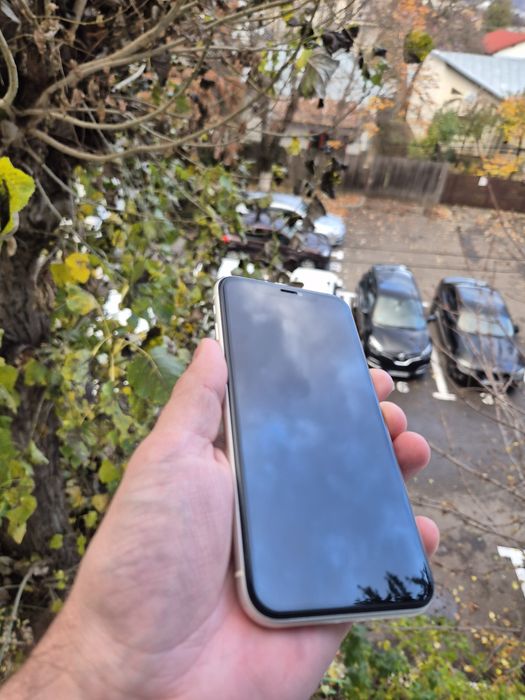 Iphone 11 White 64 GB