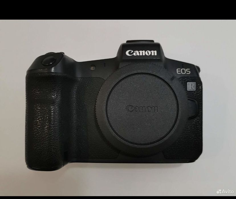 Canon eos r , хорошая беззеркальная камера , пользовалась 2 года