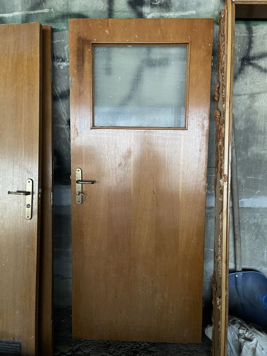 Железни и Дървени врати