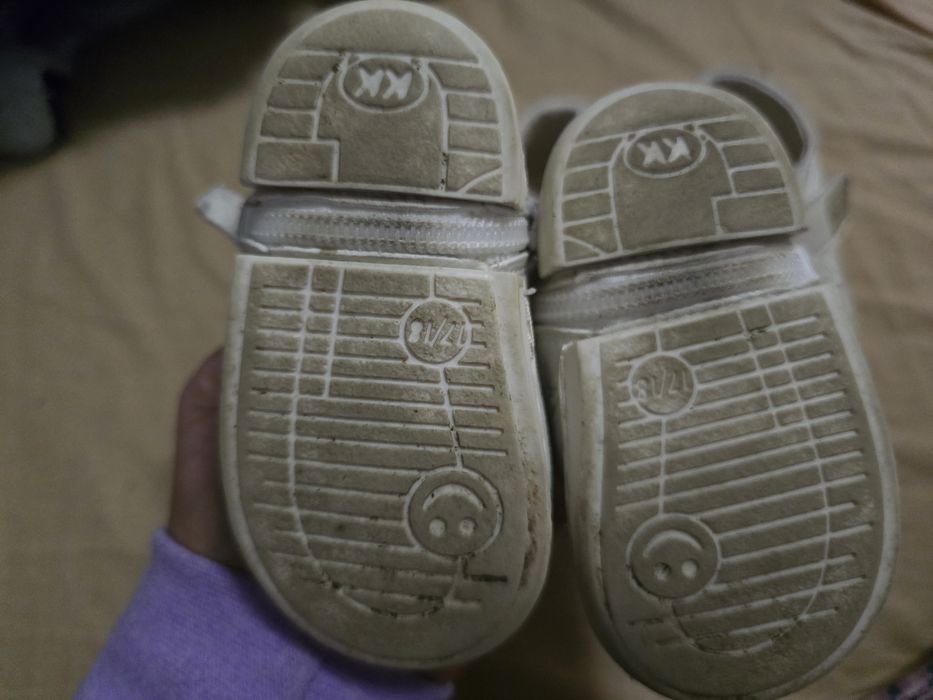 Бебешки буйки 17/18