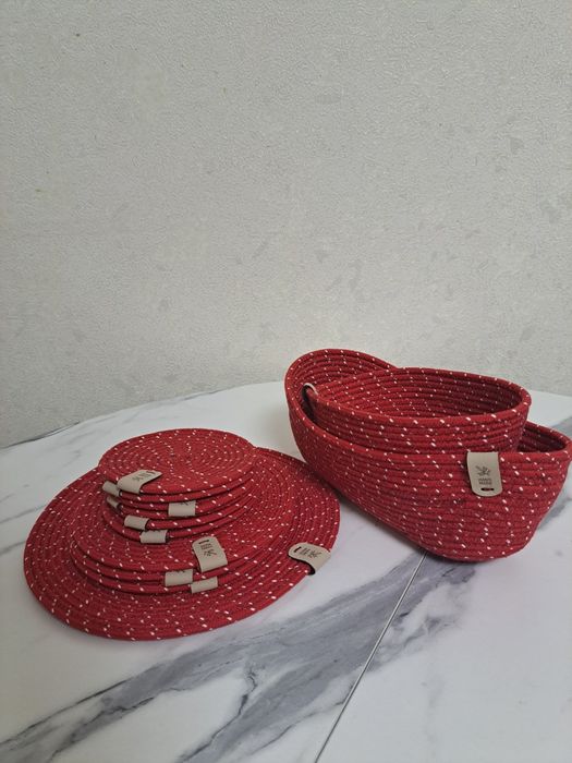 Набор подставок для стола