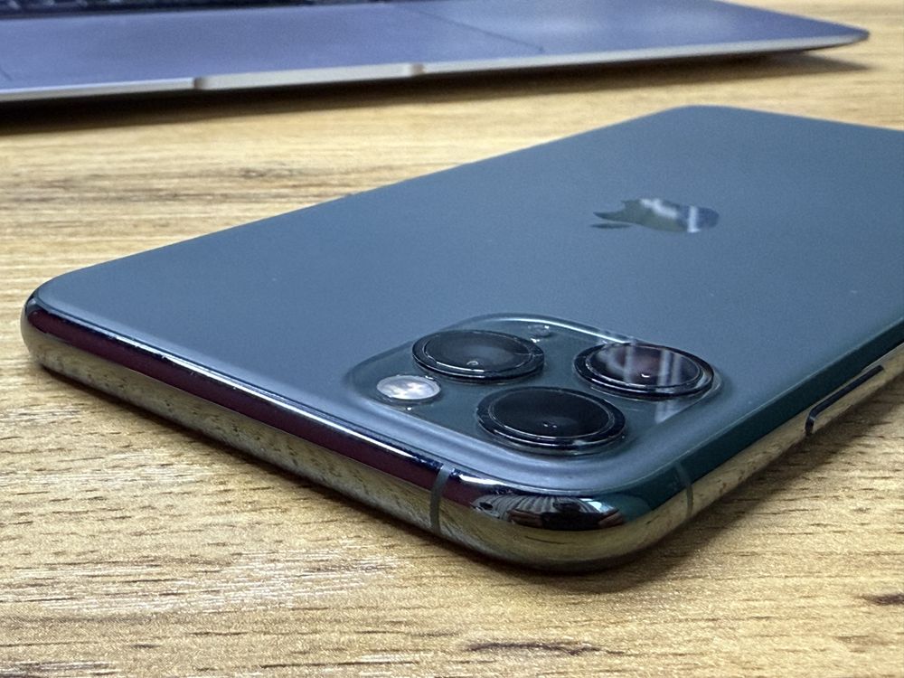 iPhone 11 Pro Max в рассрочку с первым взносым 169 у.е.