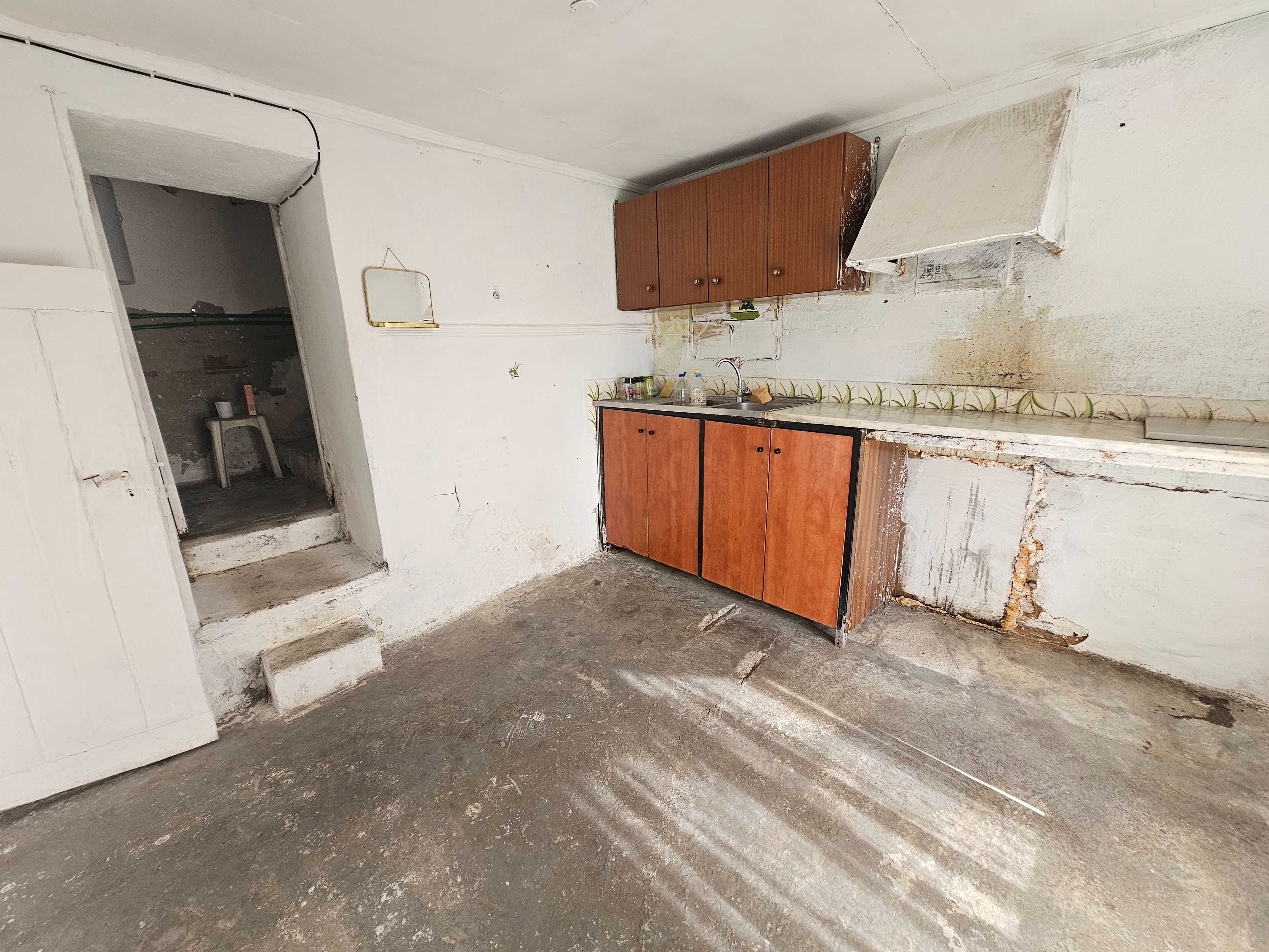 ПРОДАВА се самостоятелна къща 150 кв.м. Myrtofyto Kavala (код 8107)