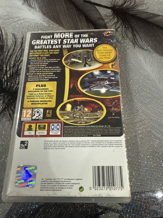 psp Използван Ама работи само батерията му е малко счупен