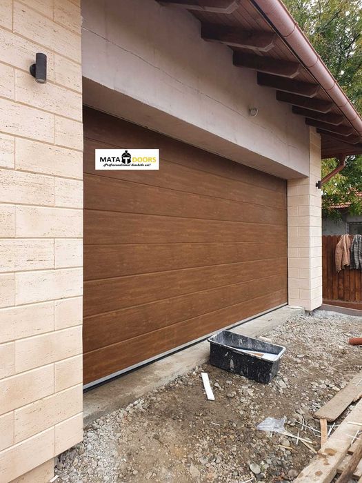 Usa L3xH2.5 wenge.Usi sectionale/rezidentiale/industriale/garaj/hale