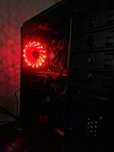 Vand Pc gaming cu periferice ( mouse si tastatura)