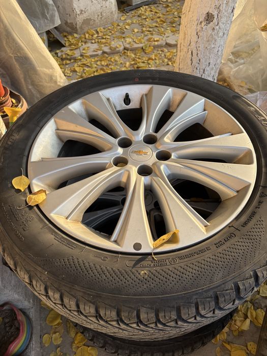 Комплект диски с шинами от Трекер 1