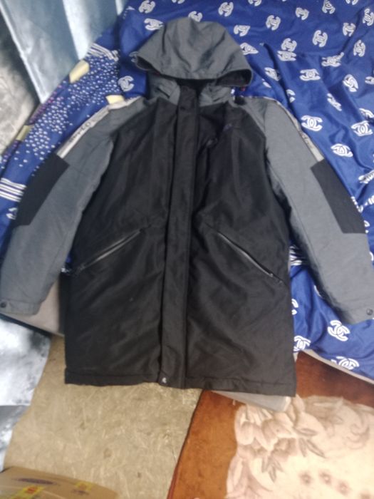 Продам мужскую куртку