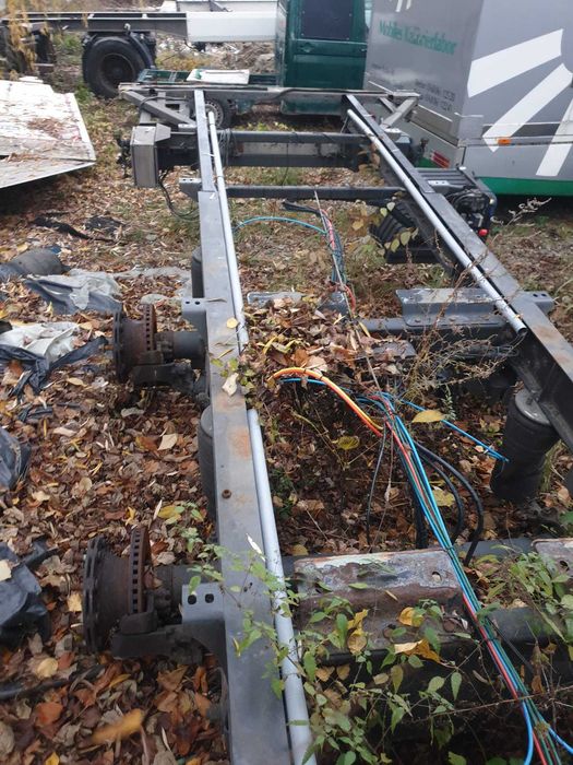 Sasiu intreg cu acte, înmatriculat, SCHMITZ 2012 pt recarosare/rulare