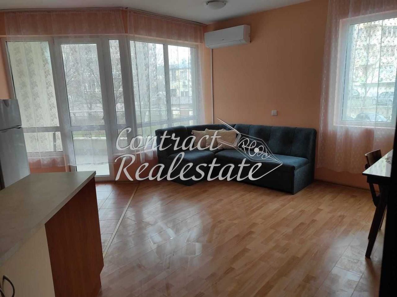 Дава се под наем Двустаен апартамент в Варна, Левски - 63 кв.м за 459 € - Снимка #3
