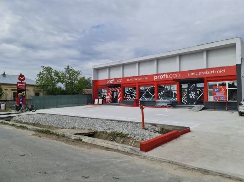 de vanzare / inchiriat spatiu comercial