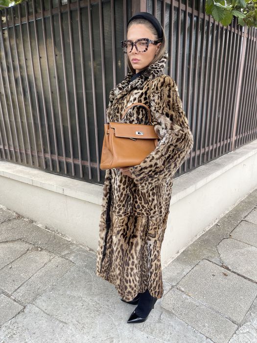 Haina lunga din blana naturala de ocelot