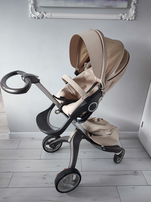 Бебешка количка Stokke V4