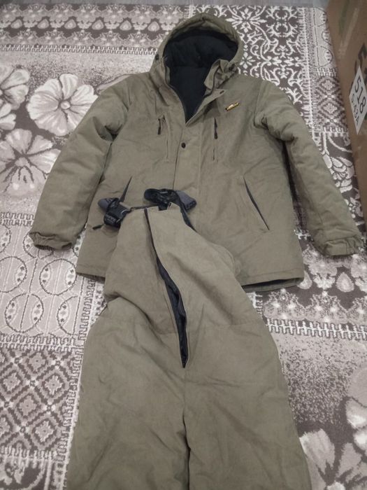 Продам зимний комбинезон