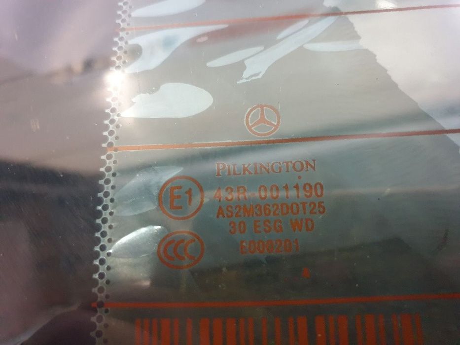 Geam luneta spate MERCEDES-BENZ C-CLASS II W203  2000 - 2007, MERCEDES-BENZ C-CLASS T-Model II S203 2001 - 20072.2 C 220 CDI OM 646.963 A2037403257; 43R-001190