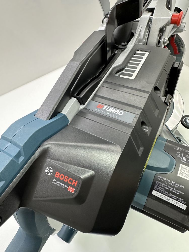 BOSCH GCM 18V-216 Ferastrau circular staționar Li-Ion BITURBO Nou