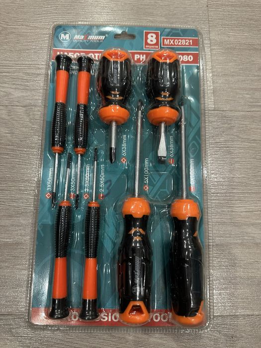 Продам набор отверток новые
