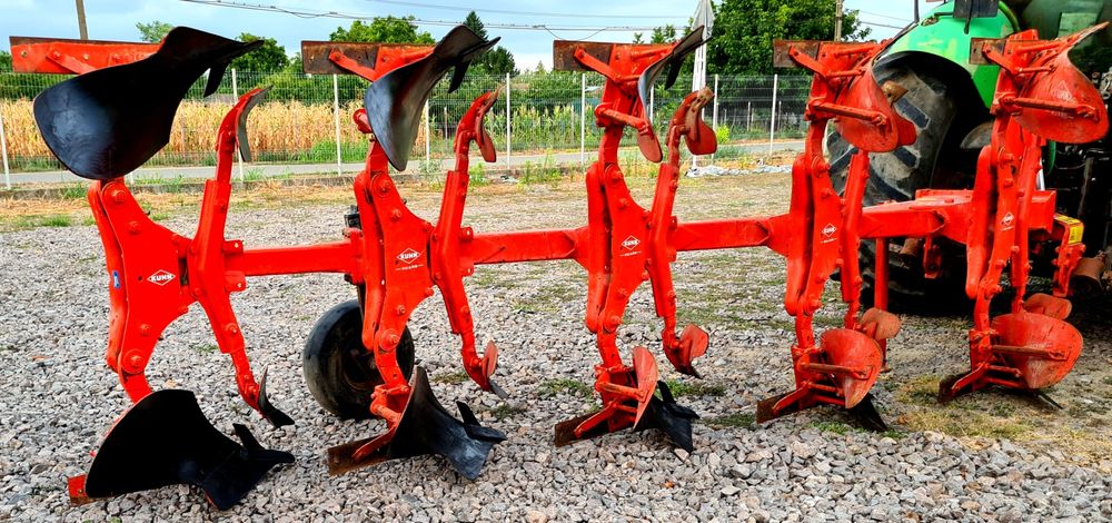 Plug reversibil cu 5 trupite KUHN Master 100 4+1 brazde