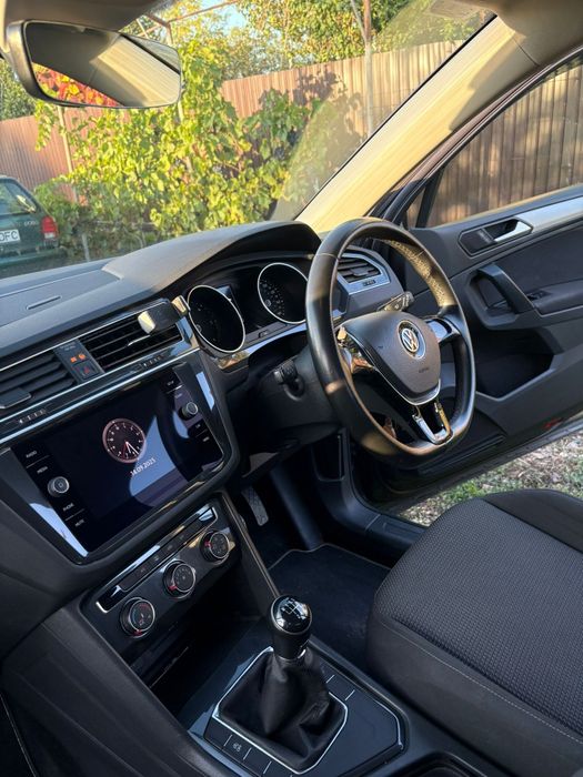Volkswagen Tiguan S