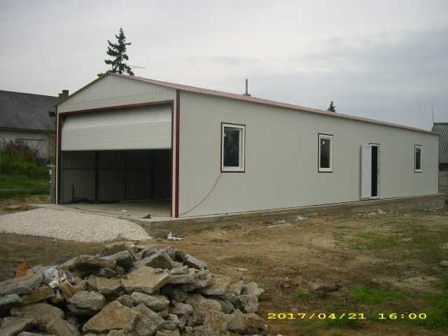 Casa, garaje auto pe structura metalica si panou sandwich termoizolant