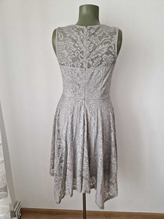 Rochie gri, de petrecere, mărimea M, noua