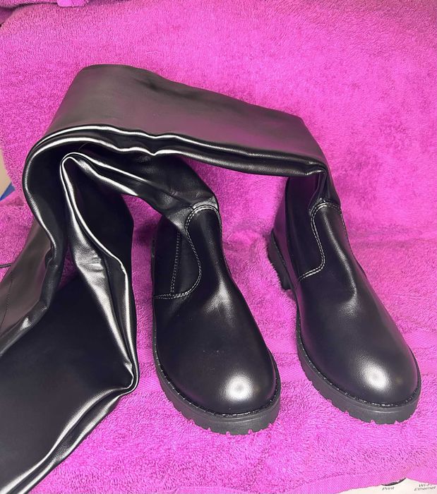 Ботуши и обувки с ток