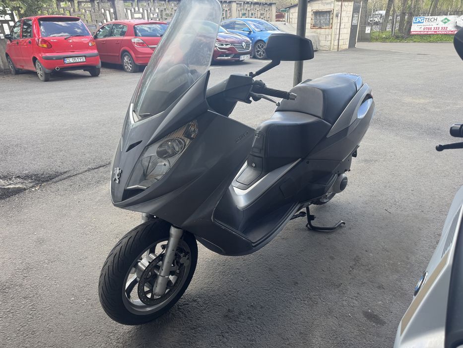 Vand Peugeot Satelis 250