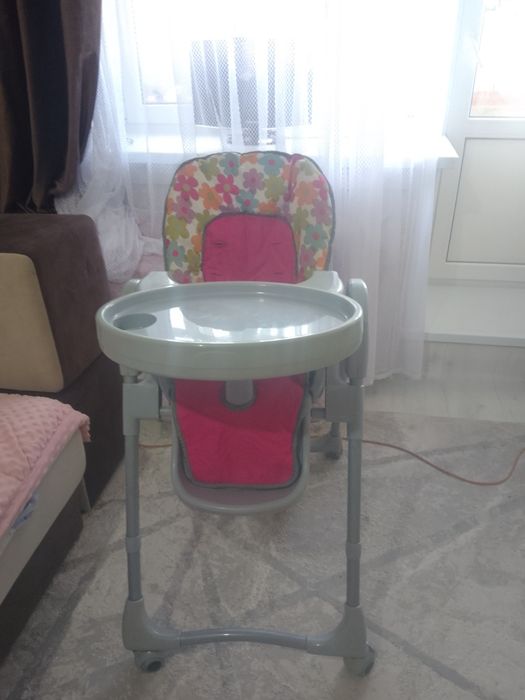 Детский стул для кормления