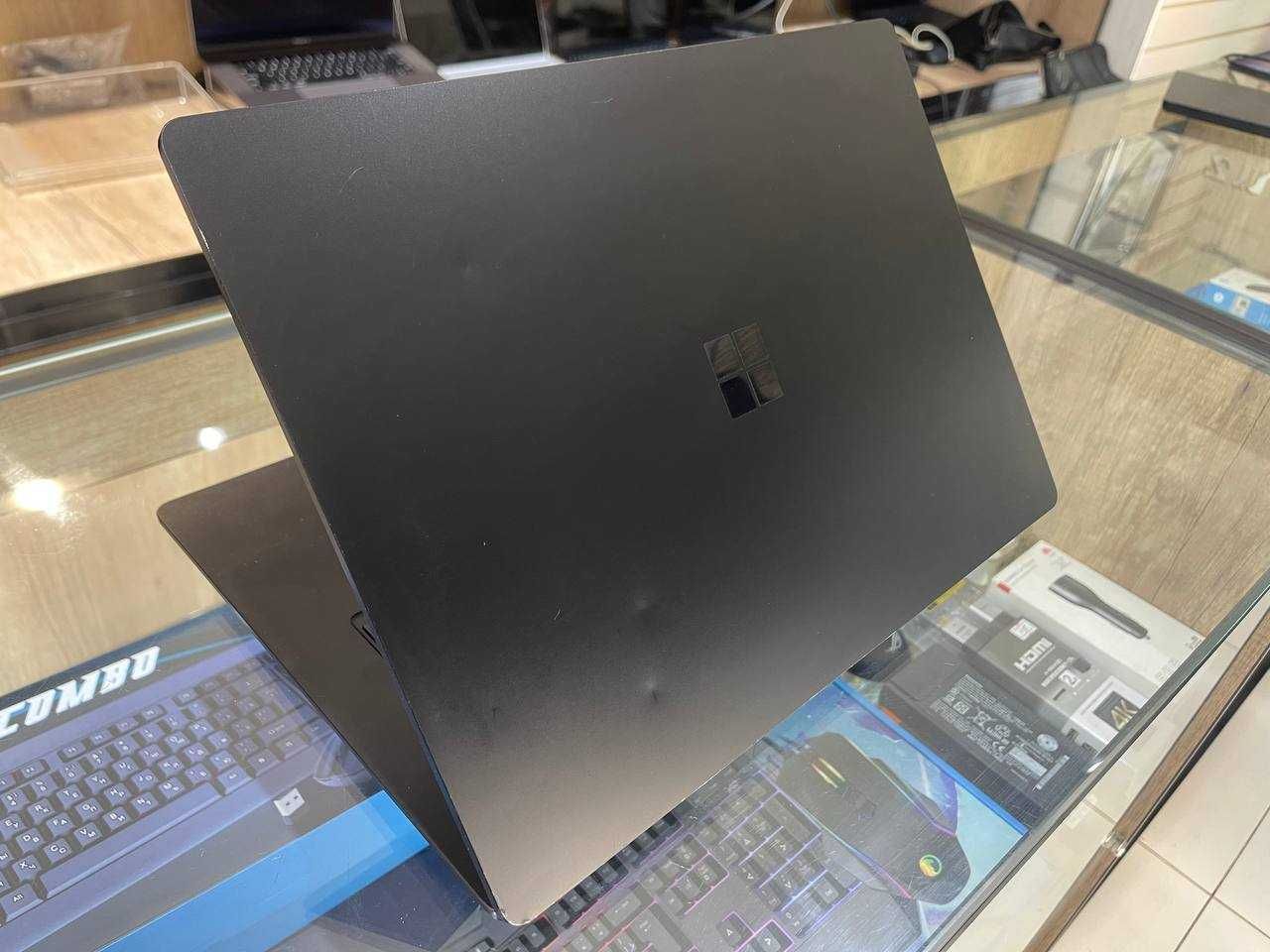 Microsoft Surface laptop 3 CORE i7-1065G7 ram 16 ssd 512
