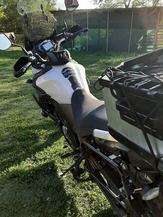 Suzuki v-strom 650