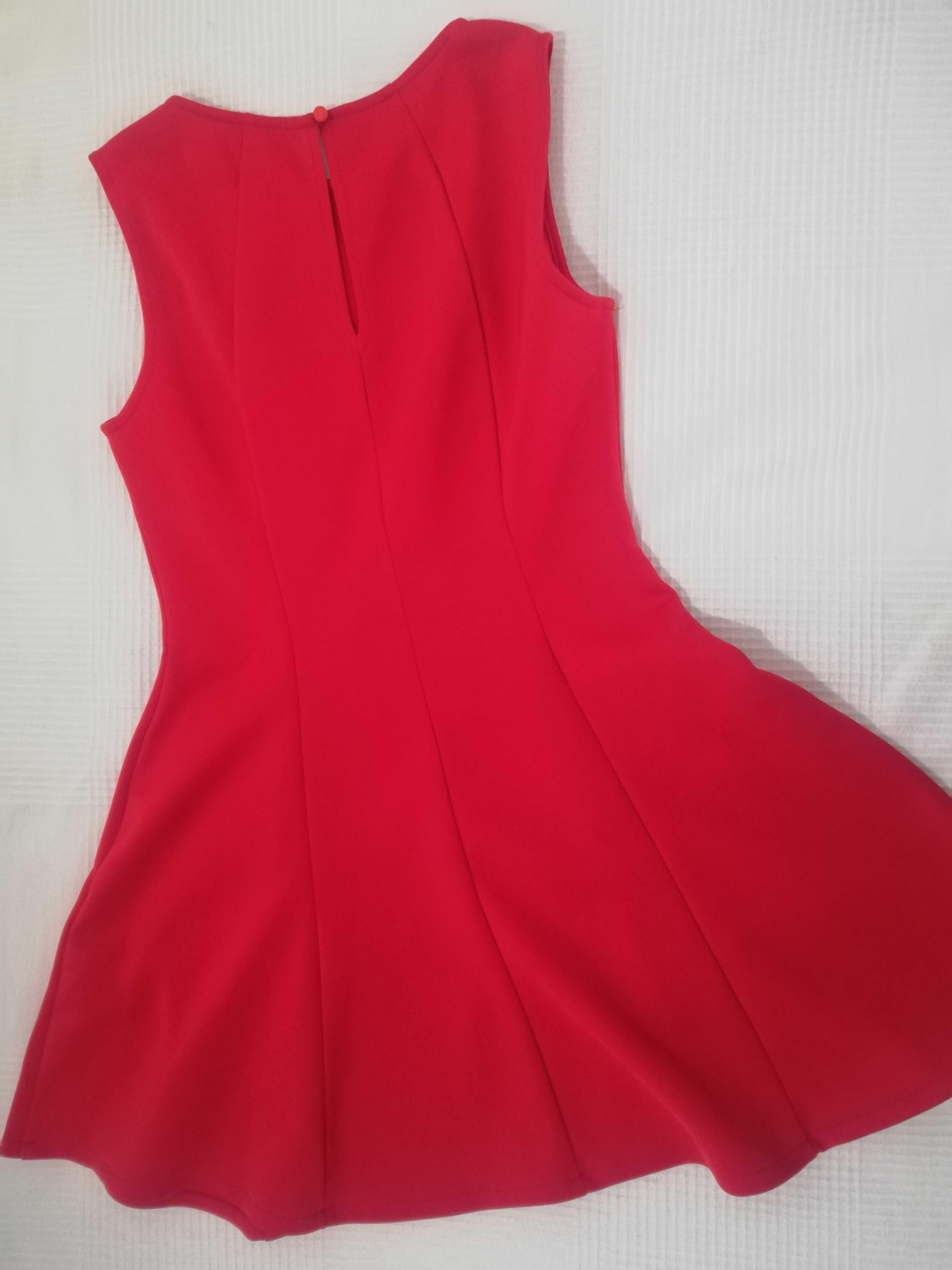 Rochie roșie, nouă, mărimea M, stil skater/cloche