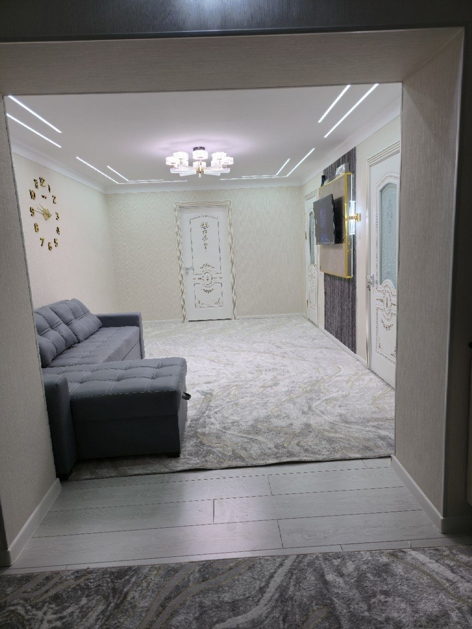 Мирзо Улуғбек метросига 10 дақиқа. Квартира ижарага.