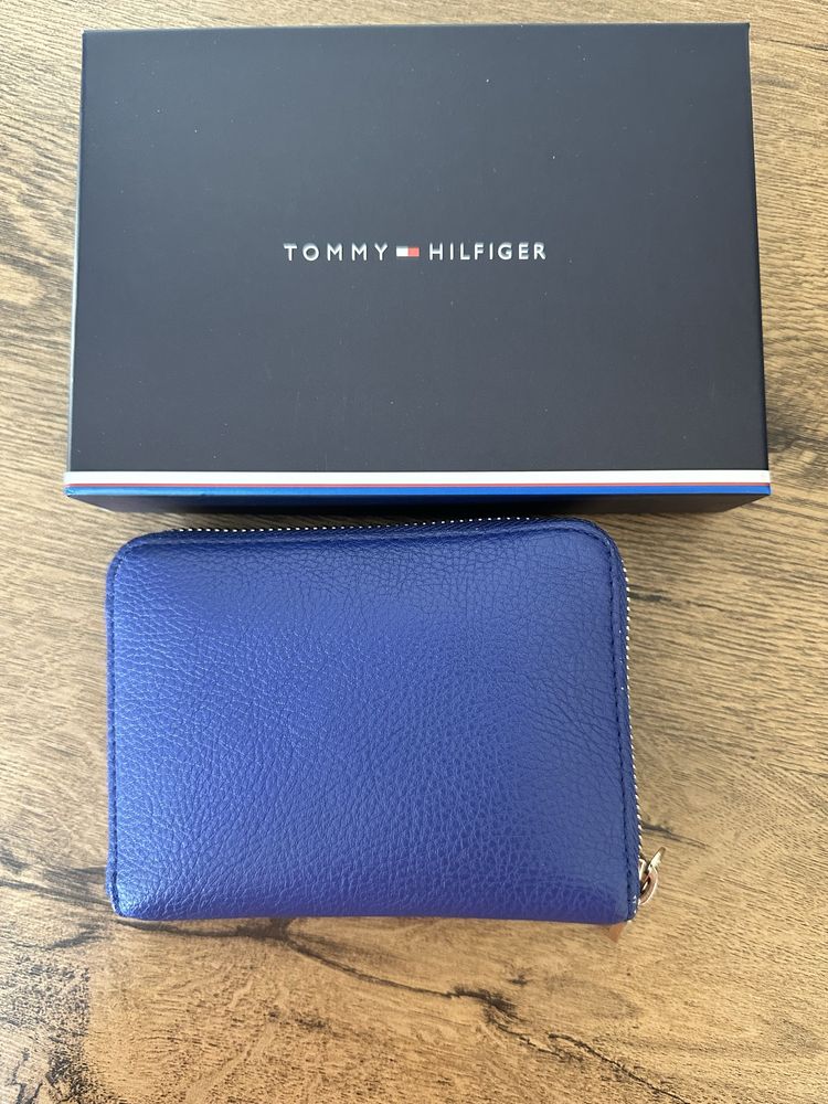 Портмоне Tommy Hilfiger
