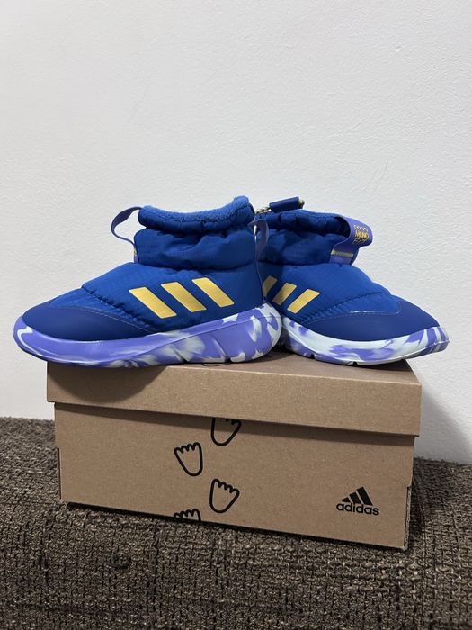 Ghete groase Adidas noi