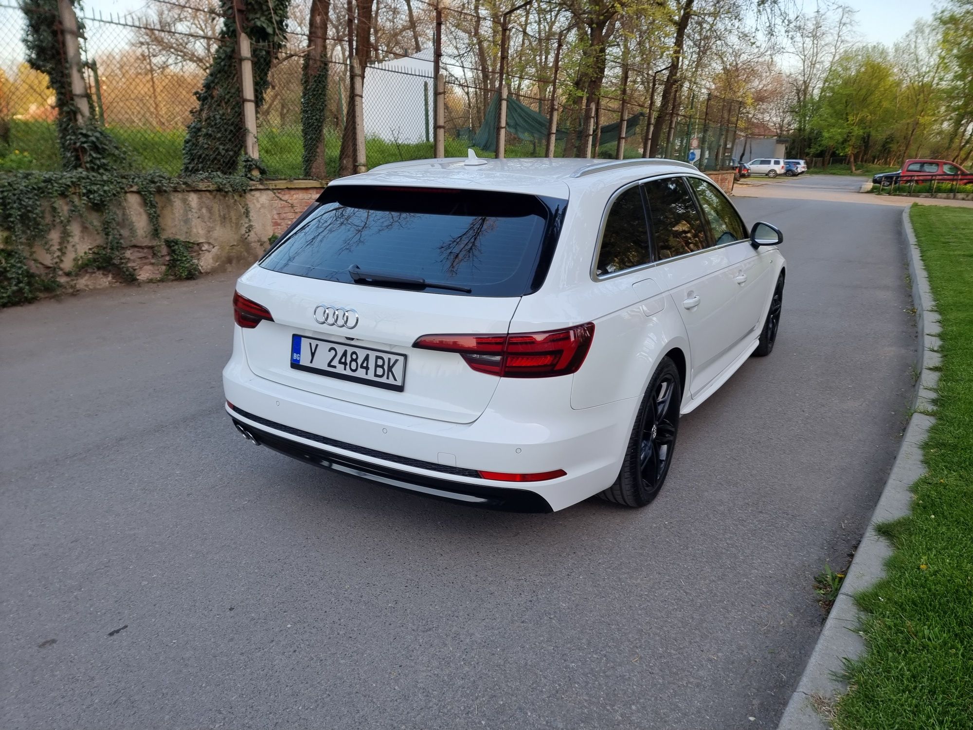 Audi A4 B9*2.0 190ph*Quattro*S-line*