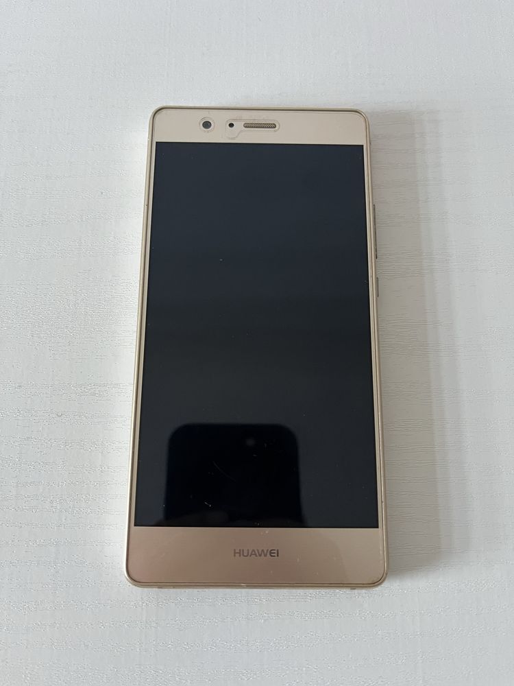 Vand smartphone Huawei P9 Lite