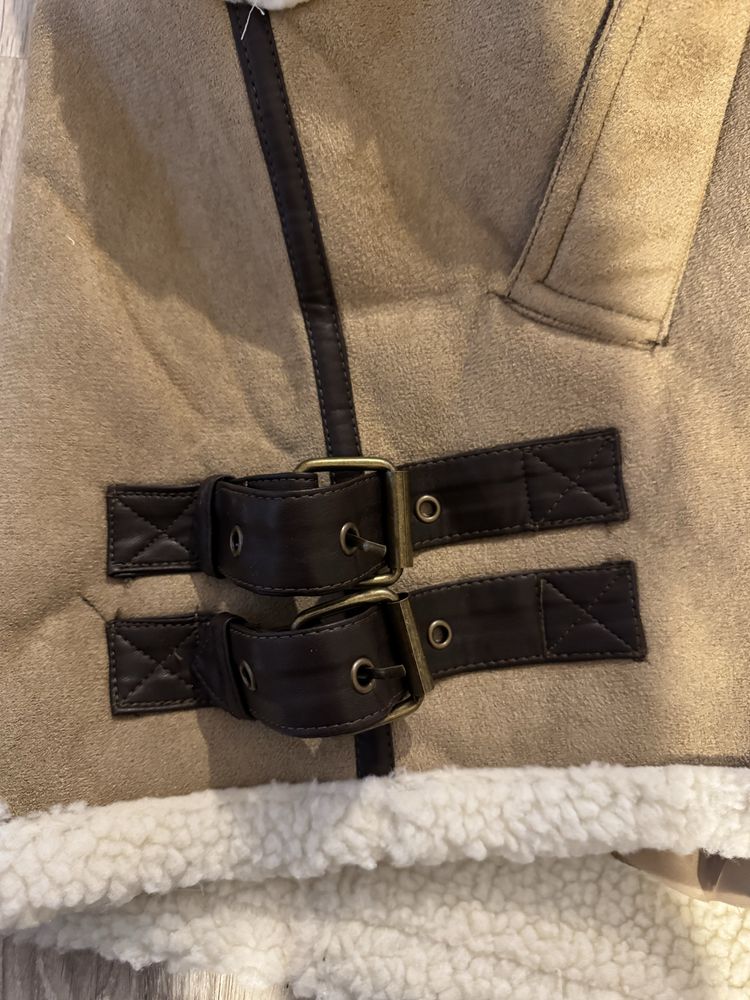 Дамски елек подобен на модела на Zara