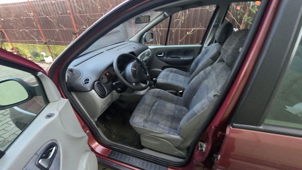 Vând Renault Scenic Rx4 4x4 2001 2.0 16v Benzina