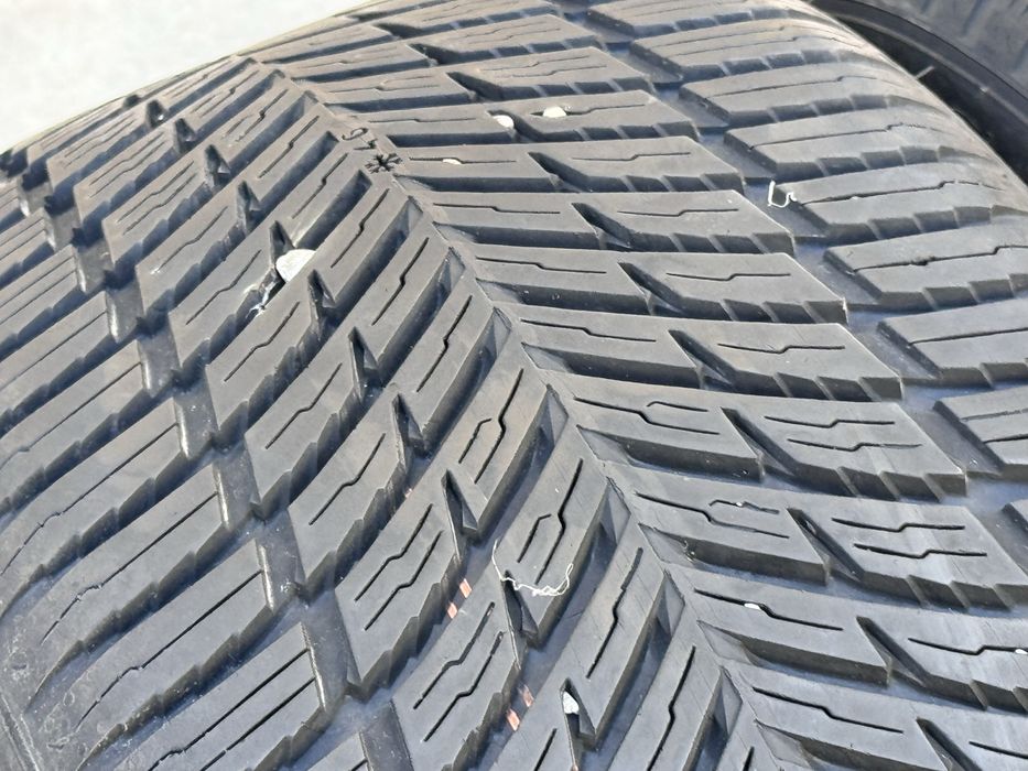 235/45/R17 Nokian SeasonProof 2бр всесезони dot4721