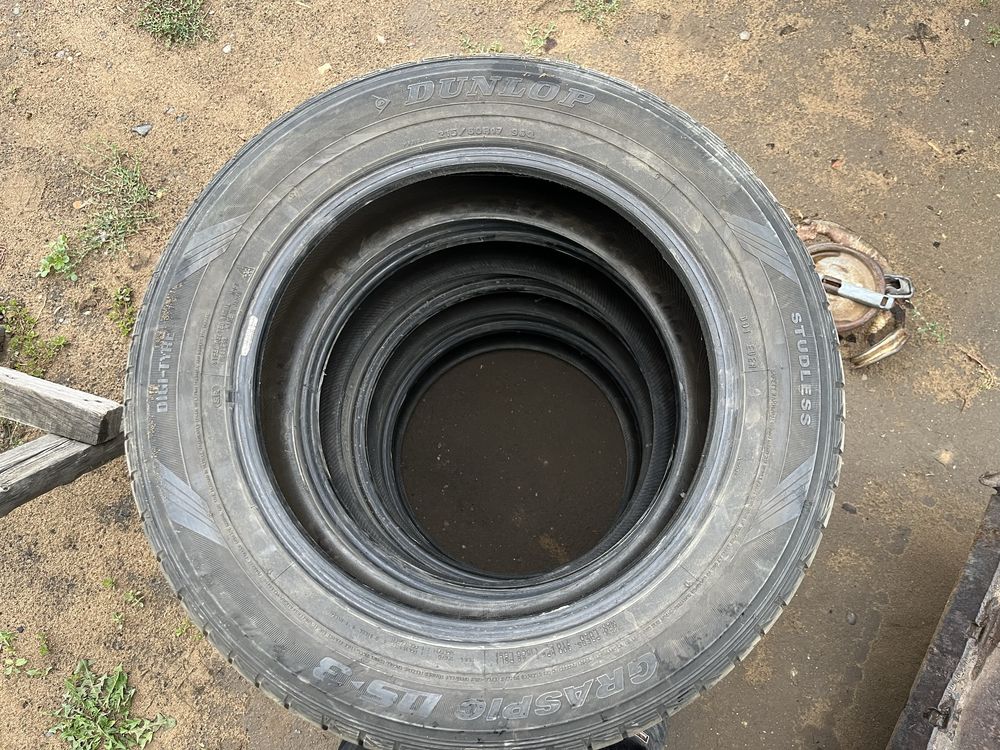 Шины лепучка Dunlop GRASPIC DS-3