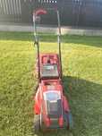 Einhell Mașină de tuns iarba pe bază de acumulator