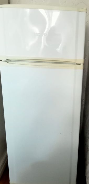 Продается холодильник