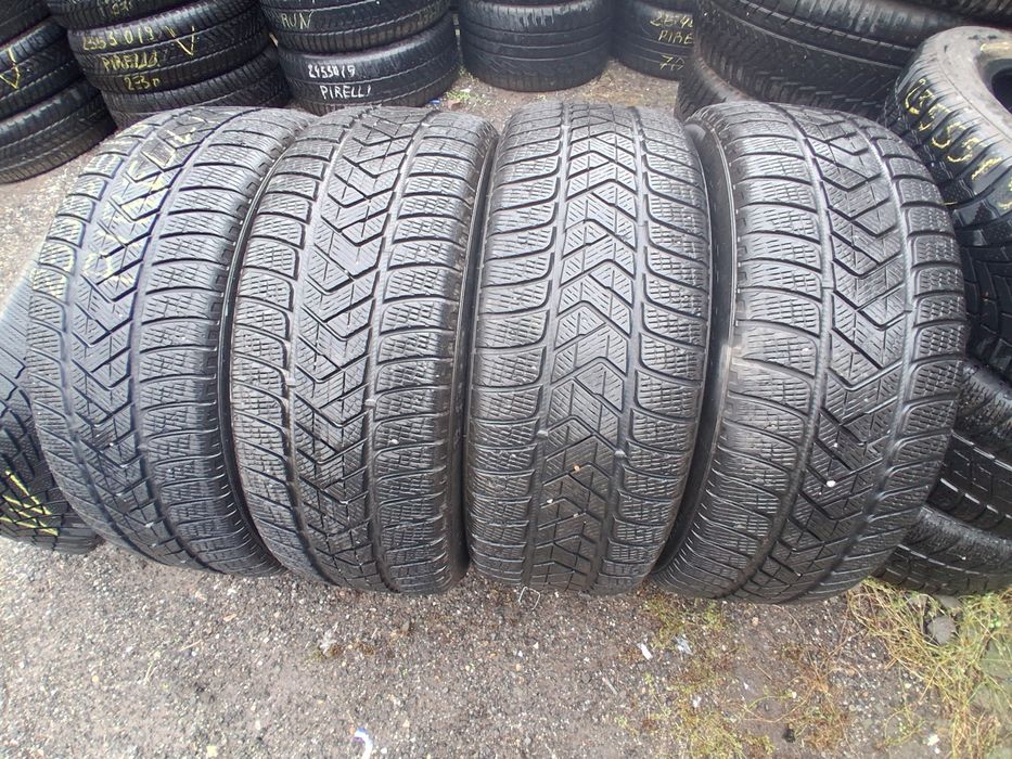 235 55 19 PIRELLI SCORPION 4броя зимни