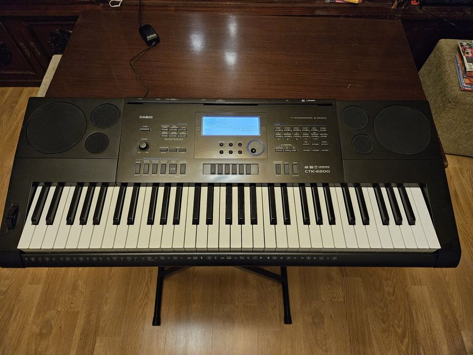 Orga electronica Casio CTK-6200