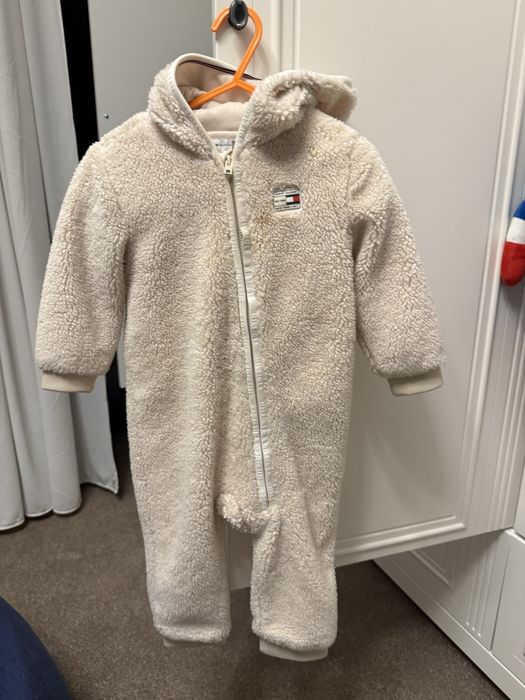 Combinezon Tommy Hilfiger masura 80cm